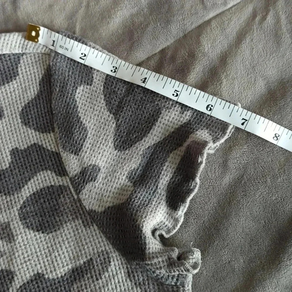 2 junior crop tops (SO & Wild fable) - Picture 13 of 13